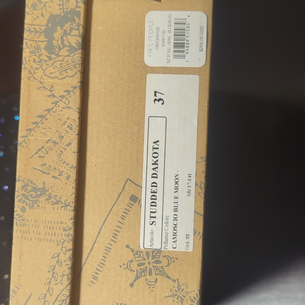 NWT Free People blue suede boots - Picture 11 of 12